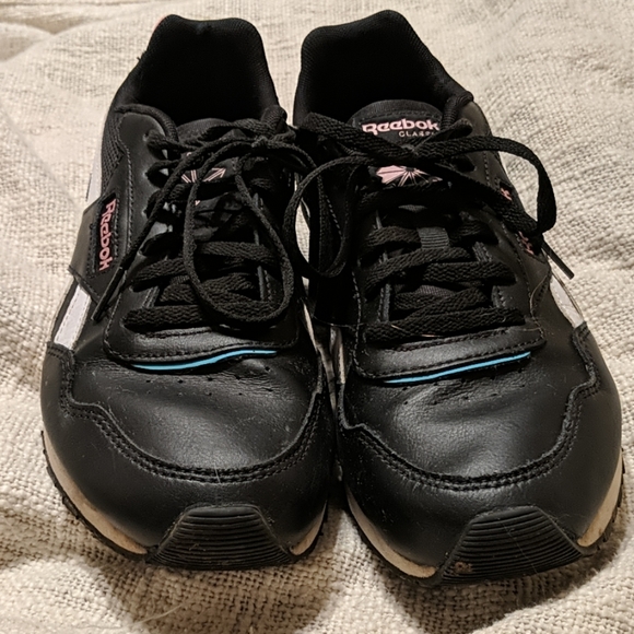 DSW exclusive Reebok - Picture 2 of 3